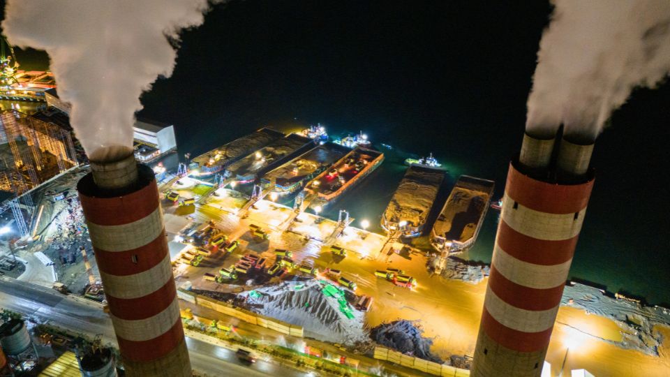 Air pollution from smelters in Halmahera